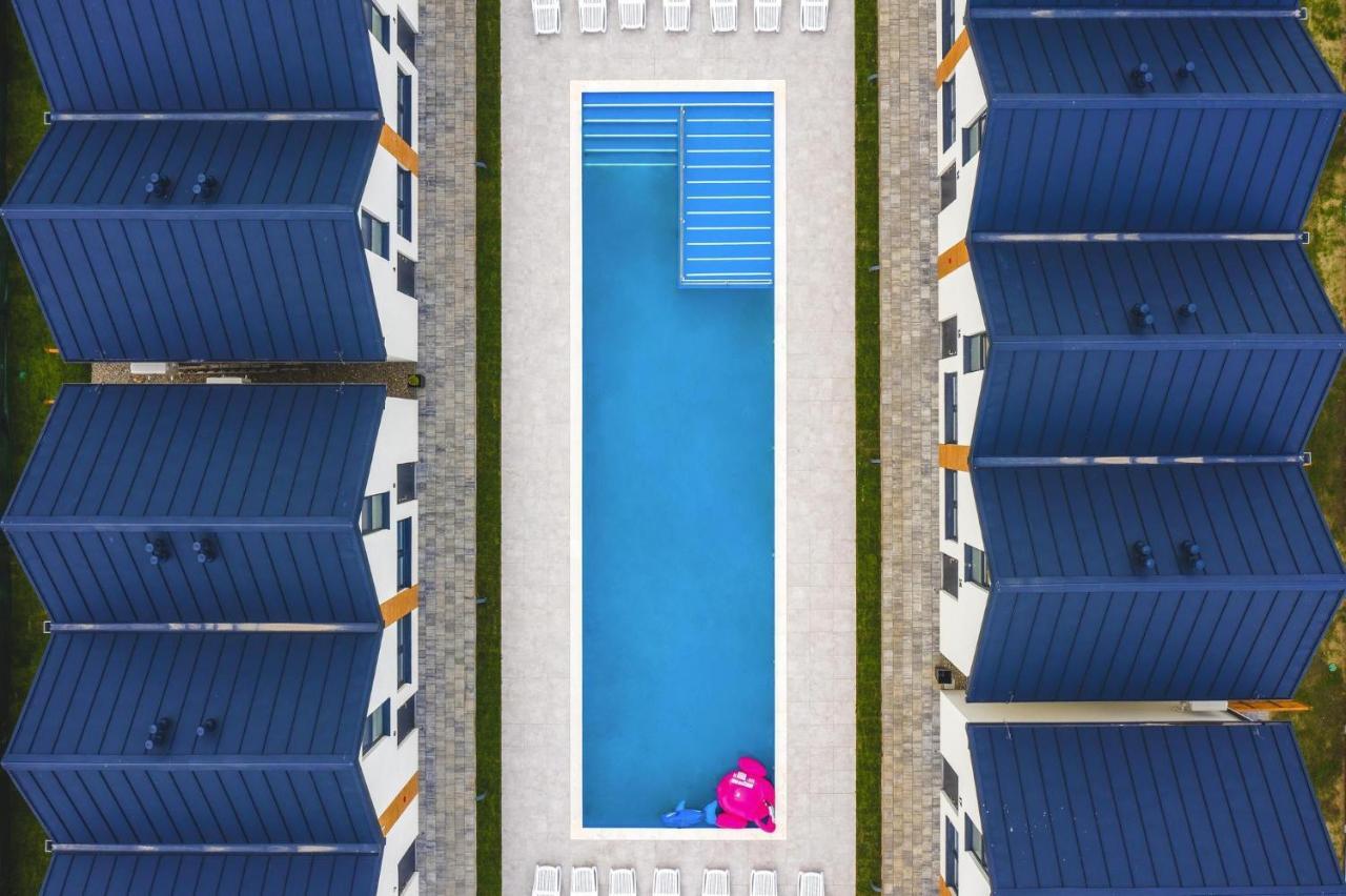 Holiday Complex With Pool, Rewal Zewnętrze zdjęcie
